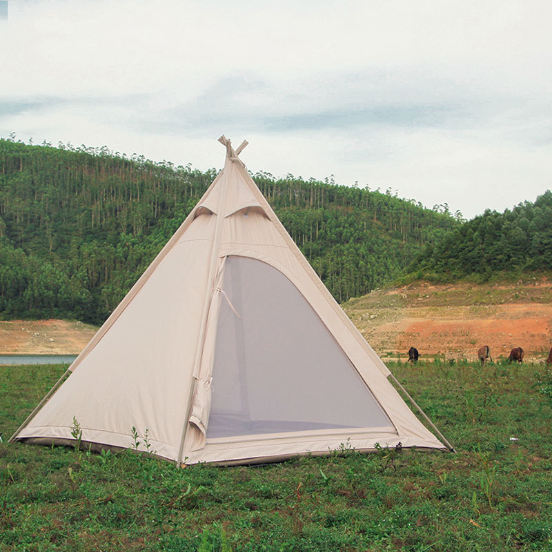 Tepee -telt for voksne